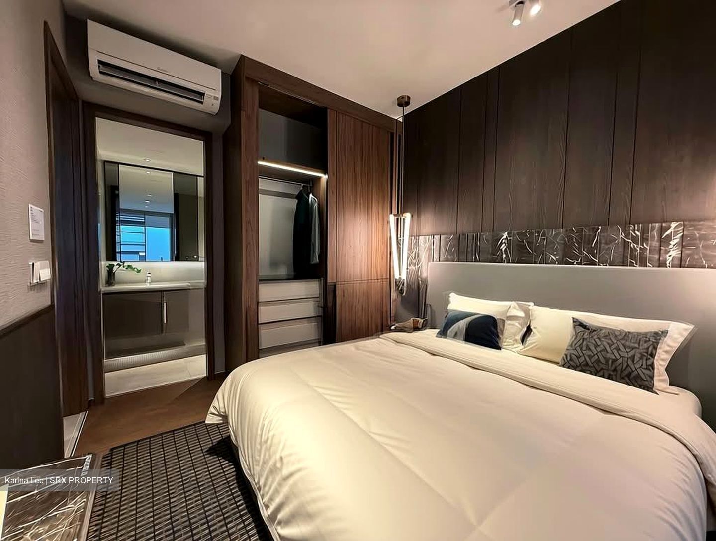 The Continuum (D15), Apartment #589575361